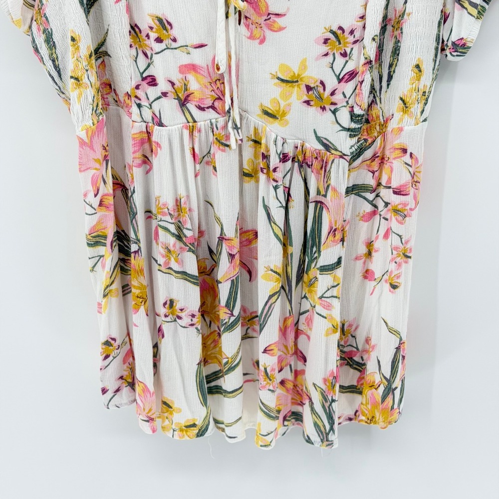 Torrid Plus Size Romantic Floral Babydoll Smocked Cottagecore Blouse Size 4X EUC - Picture 4 of 6